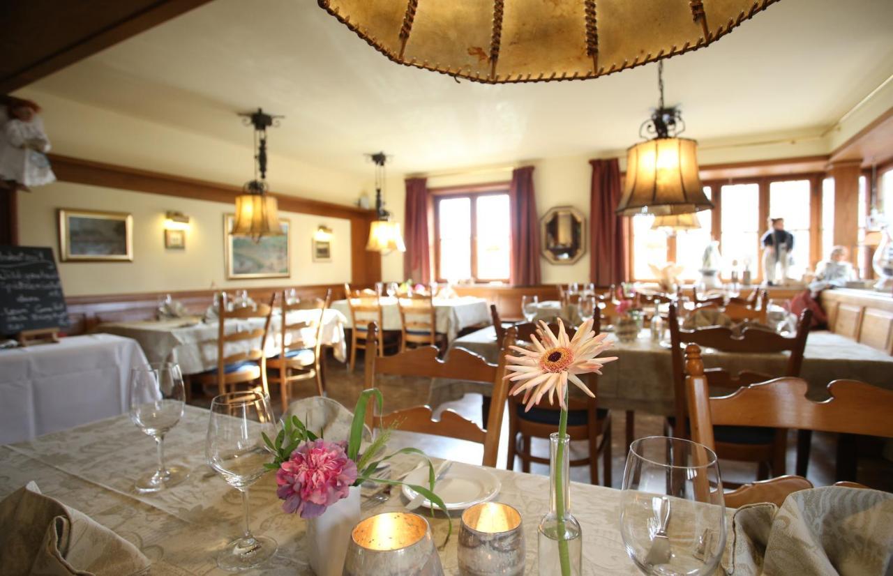 Gasthaus Zur Krone Großheubach 외부 사진